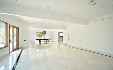 Property slide 23