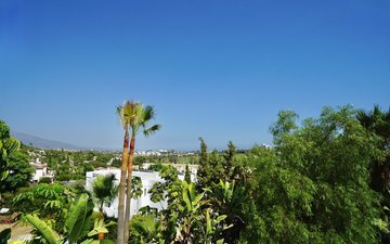 Property slide 25