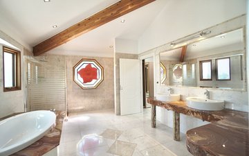 Property slide 31