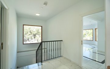 Property slide 36