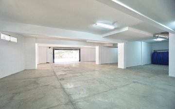 Property slide 60