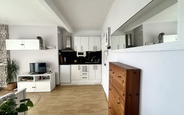 Property slide 6