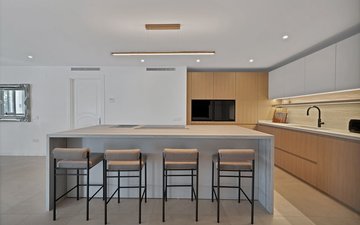 Property slide 10