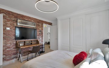 Property slide 18