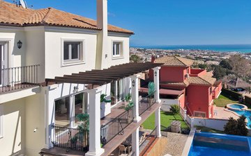Property slide 42