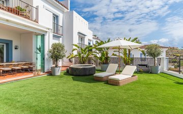 Property slide 18