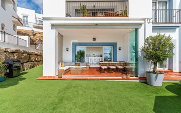 Property slide 21