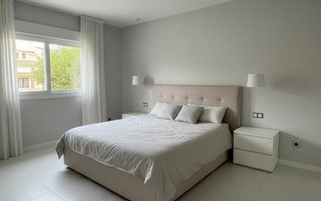 Property slide 4