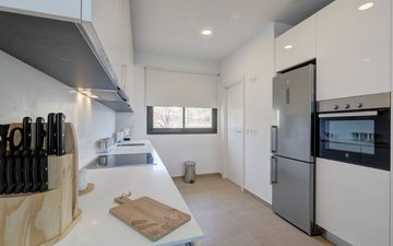 Property slide 10