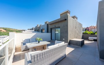 Property slide 22
