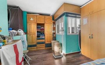 Property slide 10