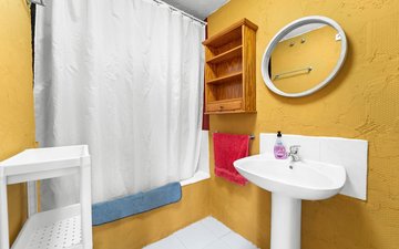 Property slide 22