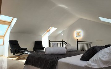 Property slide 18