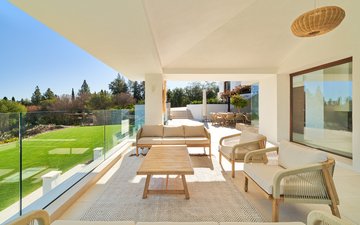 Property slide 22