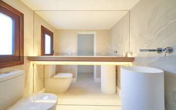 Property slide 39