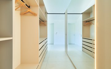 Property slide 40