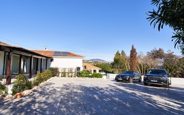 Property slide 41