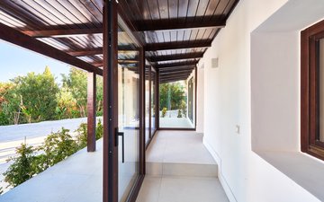 Property slide 43