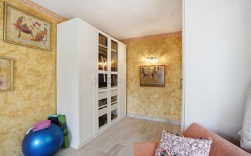 Property slide 19