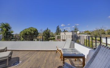 Property slide 51