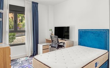 Property slide 20