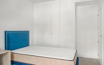 Property slide 21