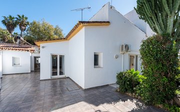 Property slide 31