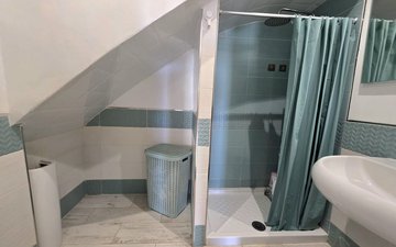 Property slide 23