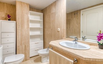 Property slide 15