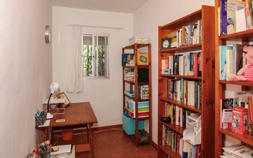 Property slide 40