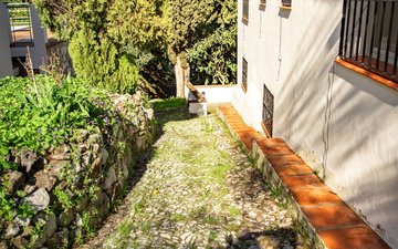 Property slide 73