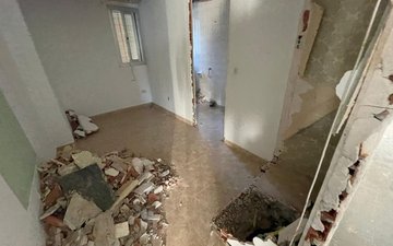 Property slide 42