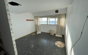 Property slide 43