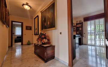 Property slide 19