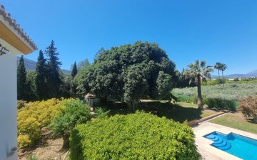 Property slide 42