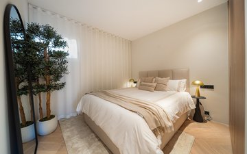 Property slide 46