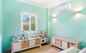 Property slide 17