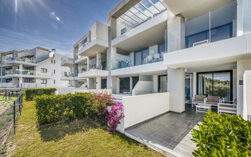 Property slide 20