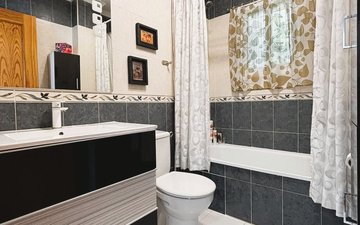 Property slide 25