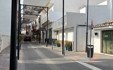 Property slide 31