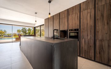 Property slide 20