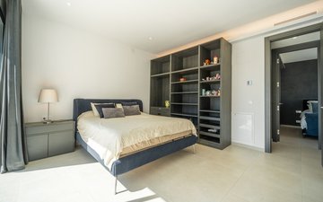 Property slide 36