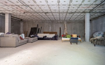 Property slide 42