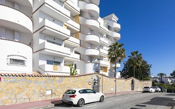 Property slide 34