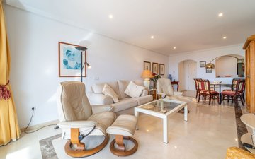 Property slide 25