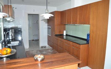 Property slide 21