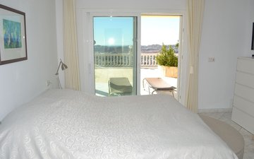Property slide 28