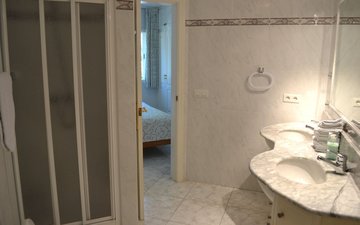 Property slide 33