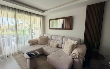 Property slide 21