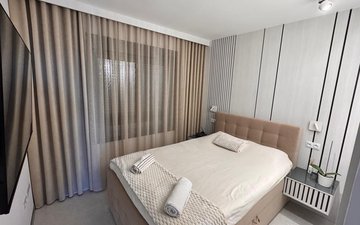 Property slide 22